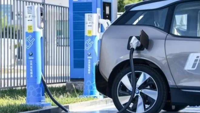 混动汽车、插电混动汽车、增程式电动汽车该怎么选？